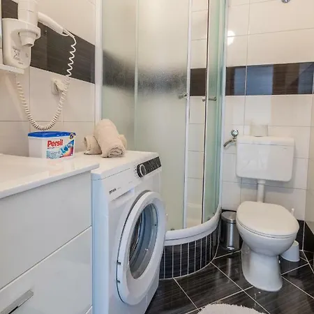 Apartment Marija Jakir *