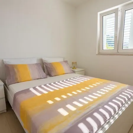 Marija Jakir Apartment Brela