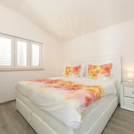 Marija Jakir Apartment